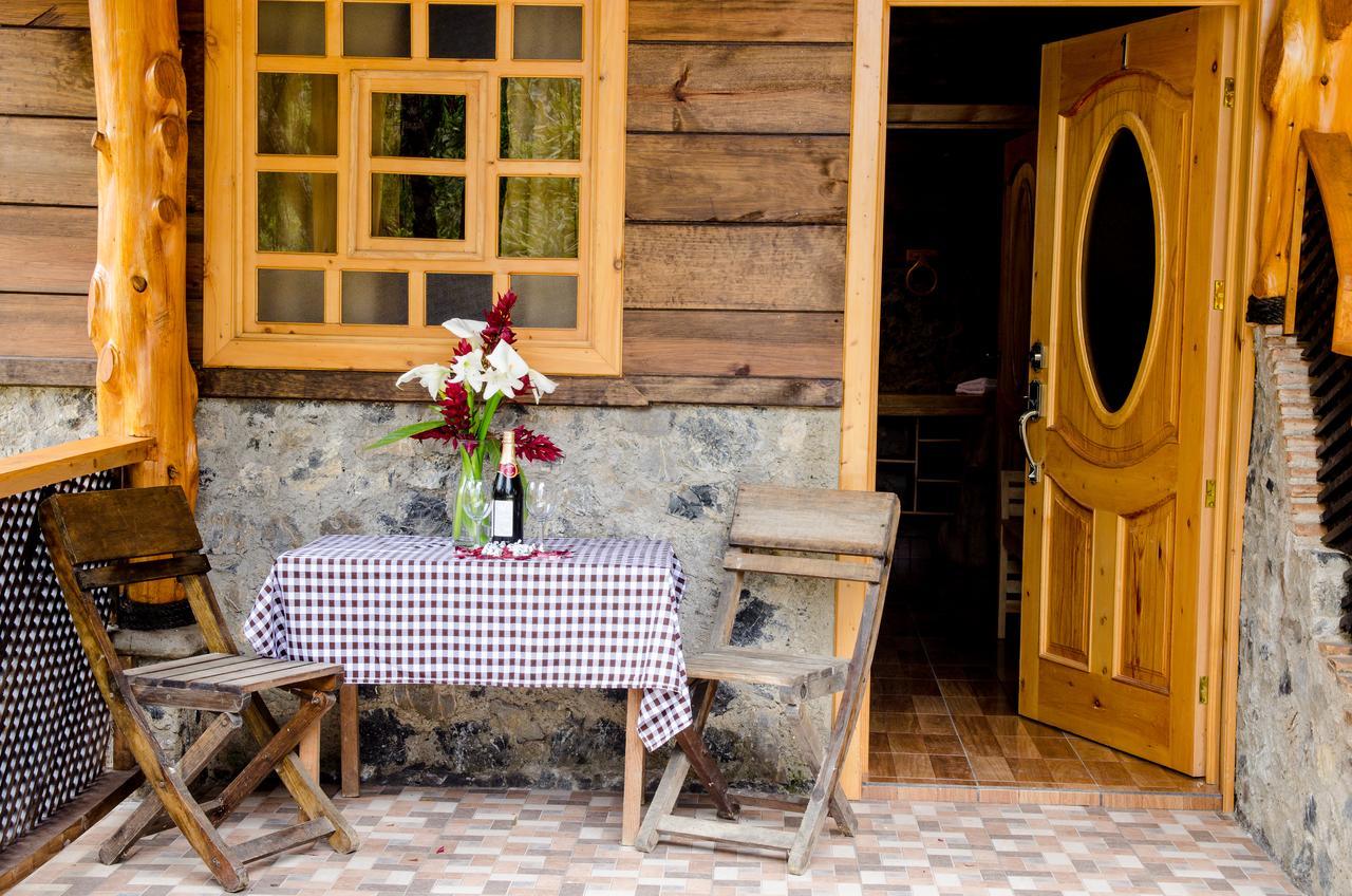 Country Delights Hotell Tamahu Exteriör bild